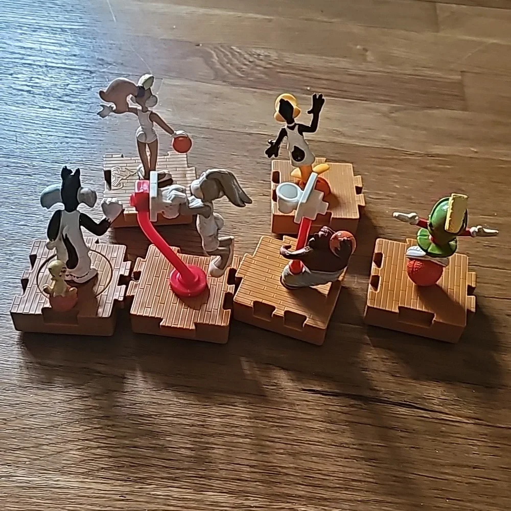 Looney Tunes Space Jam Vintage McDonald's Toys from 1996 Lot of Qty 6